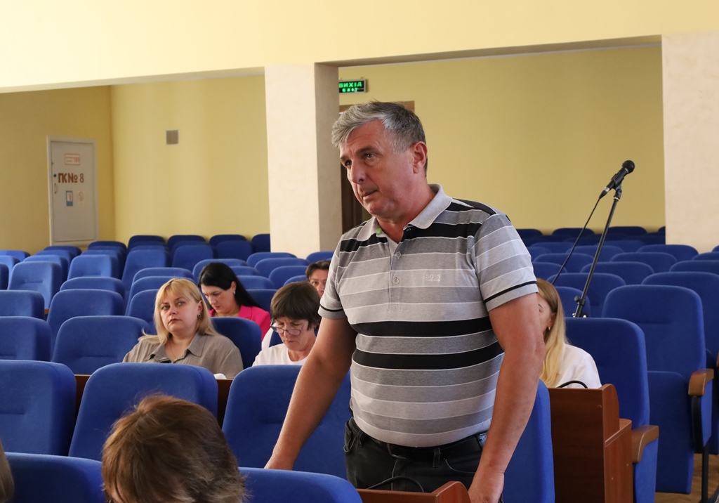 Відбулося засідання розширеної колегії управління освіти і науки міської ради