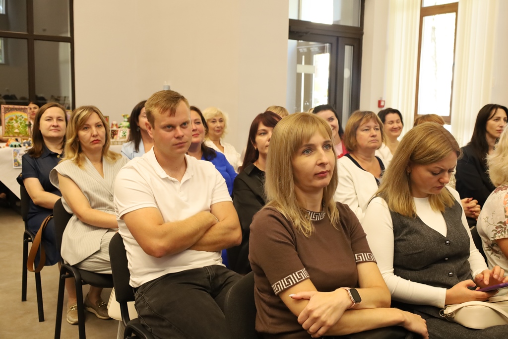 «Серпнева – 2026»: у Звягелі обговорили пріоритети розвитку освіти громади