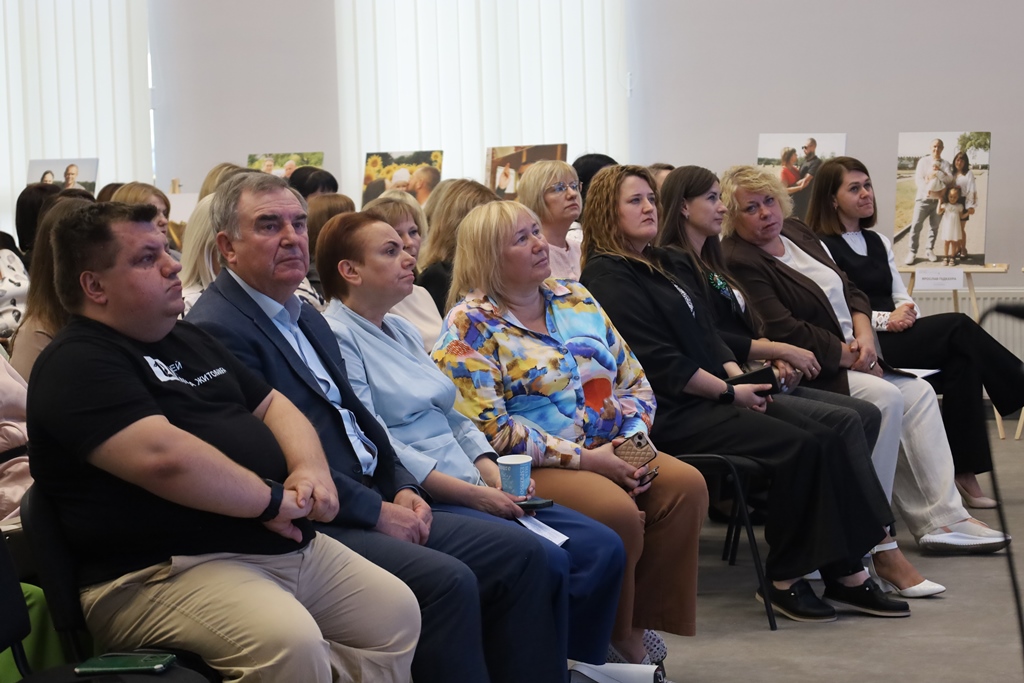«Серпнева – 2026»: у Звягелі обговорили пріоритети розвитку освіти громади