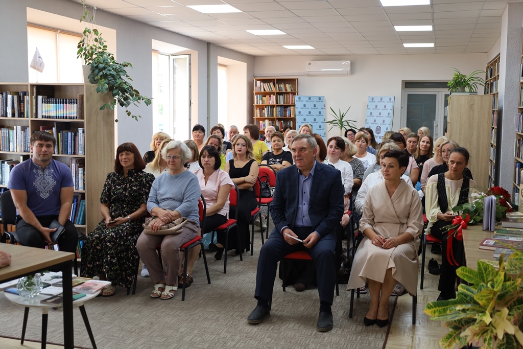 У Звягелі відбулася презентація книги Світлани Челядіної про Івана Франка