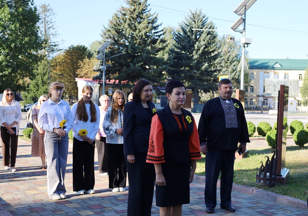 У Звягелі вшанували пам’ять полеглих Захисників України