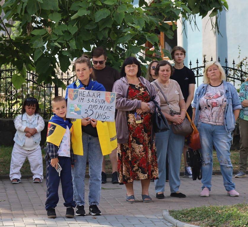 «Ми пам’ятаємо. Ми шукаємо. Ми чекаємо»: у Звягелі відбувся «НАДІЯ FEST»