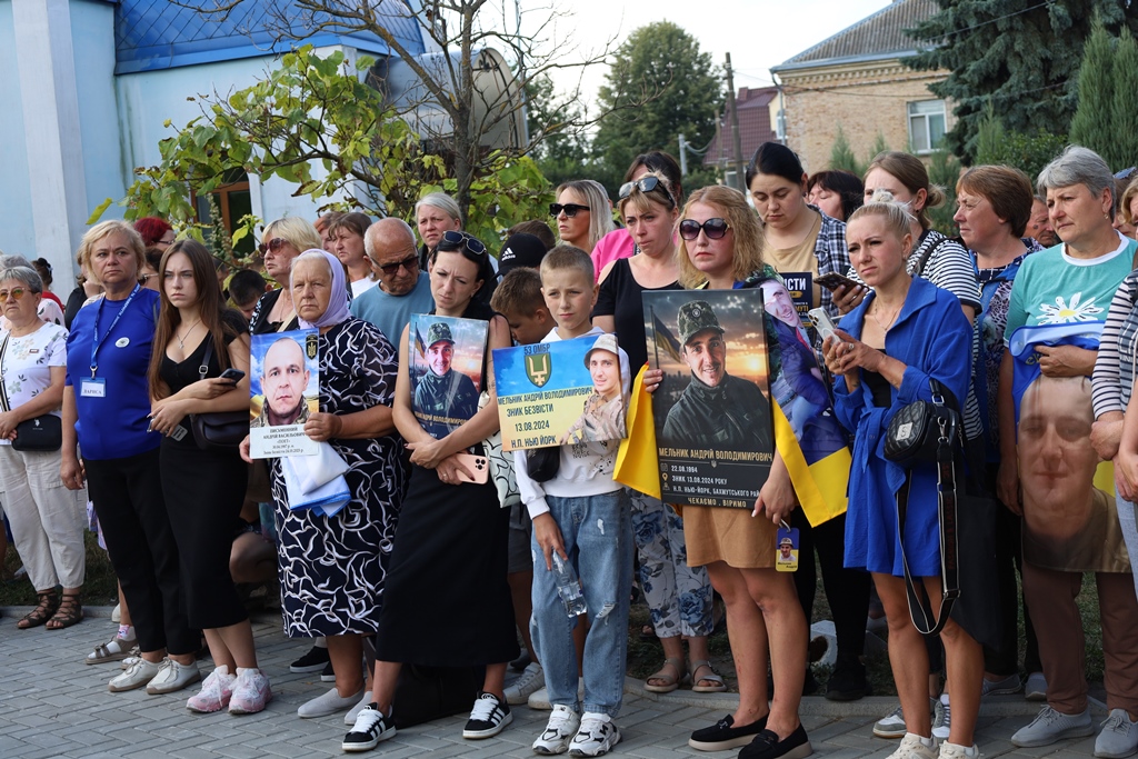 «Ми пам’ятаємо. Ми шукаємо. Ми чекаємо»: у Звягелі відбувся «НАДІЯ FEST»