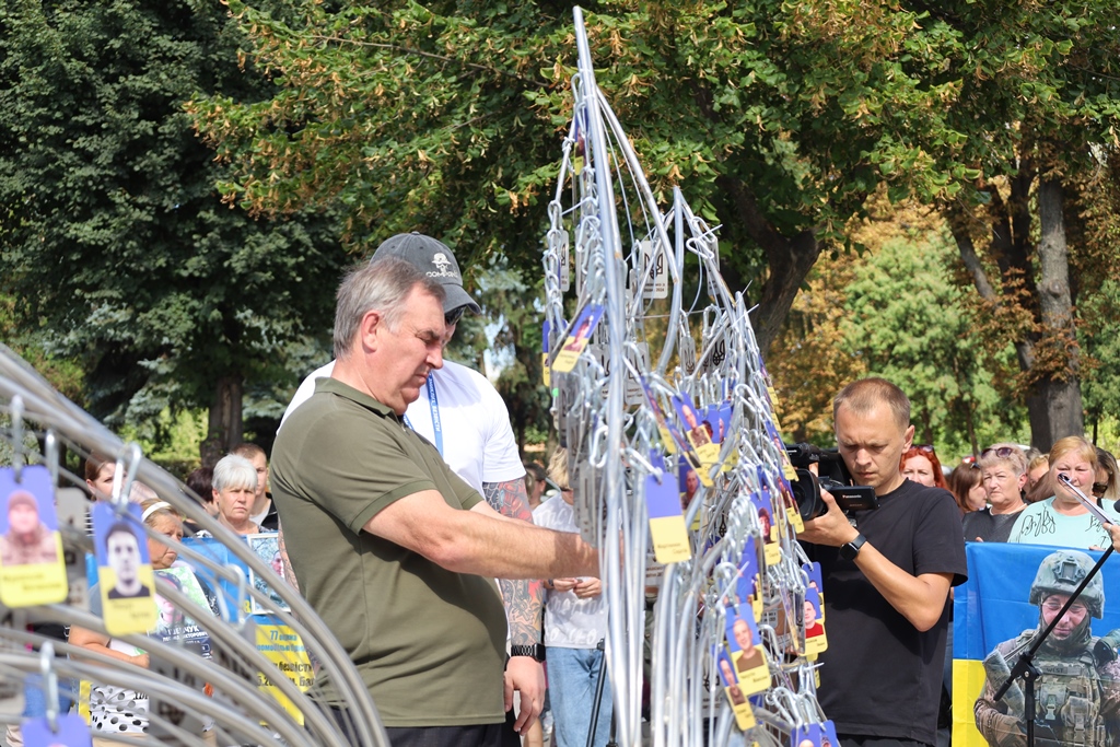 «Ми пам’ятаємо. Ми шукаємо. Ми чекаємо»: у Звягелі відбувся «НАДІЯ FEST»