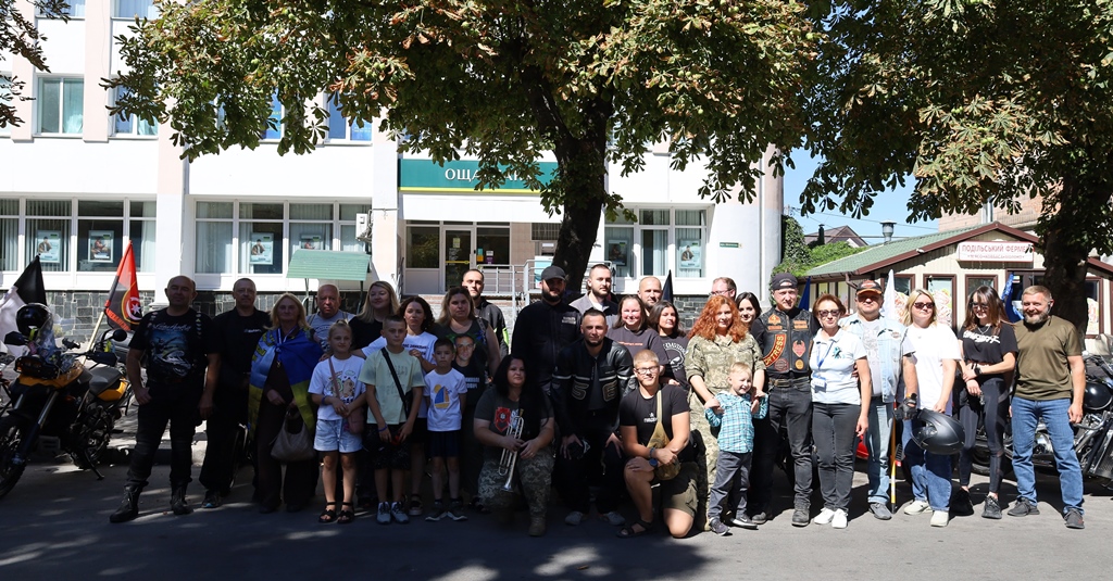 «Ми пам’ятаємо. Ми шукаємо. Ми чекаємо»: у Звягелі відбувся «НАДІЯ FEST»