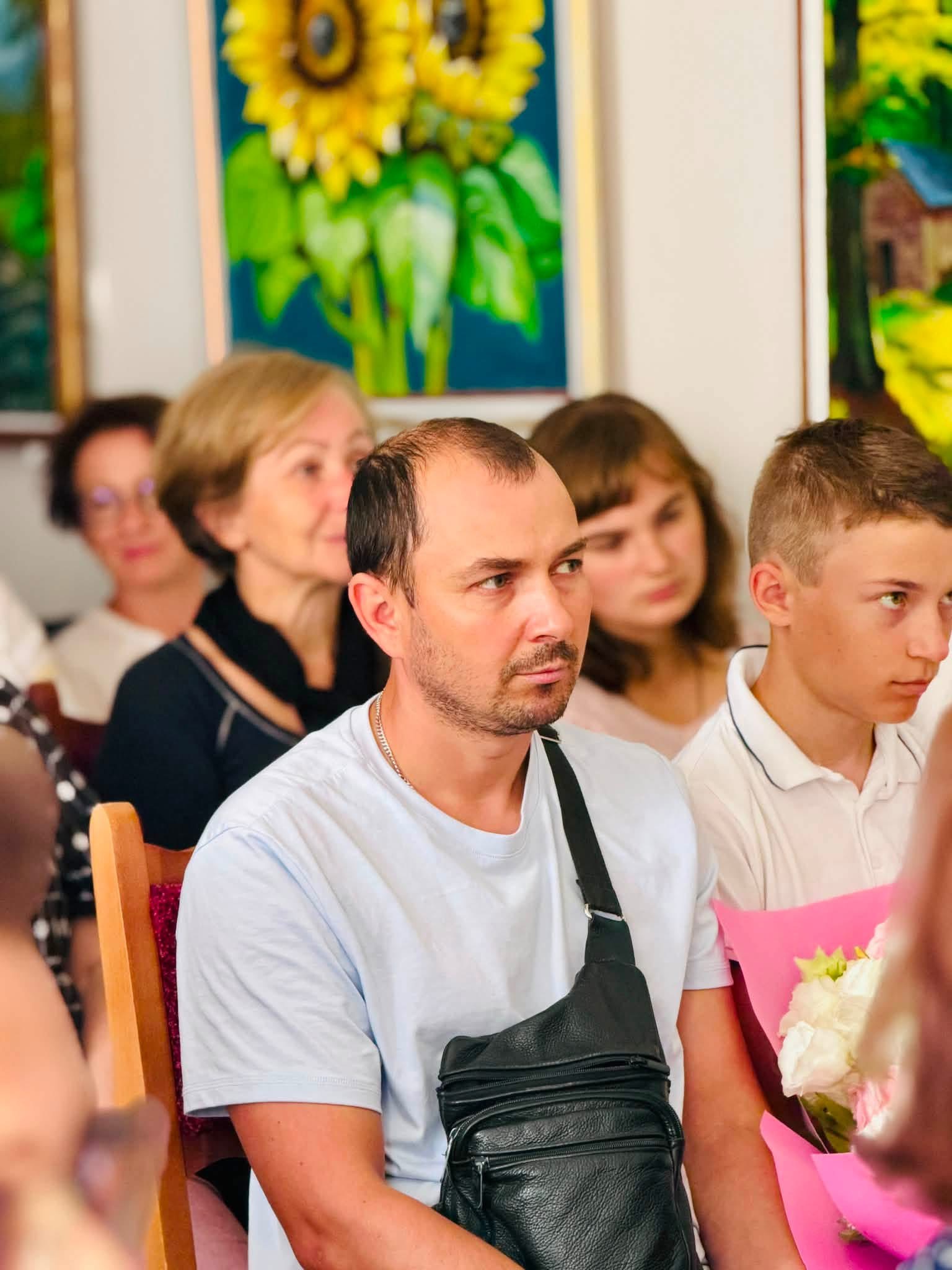 У Звягелі відбулась презентація поетичної збірки Олени Костюк «Роздуми про вічне…»