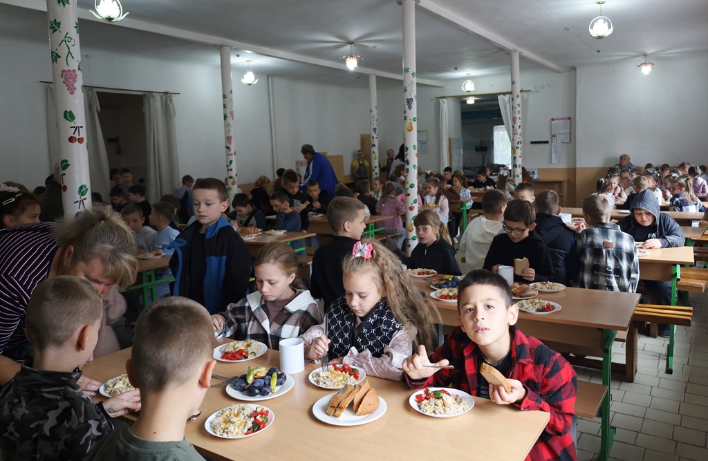 Шкільне харчування: перевіряють якість та враховують потреби дітей