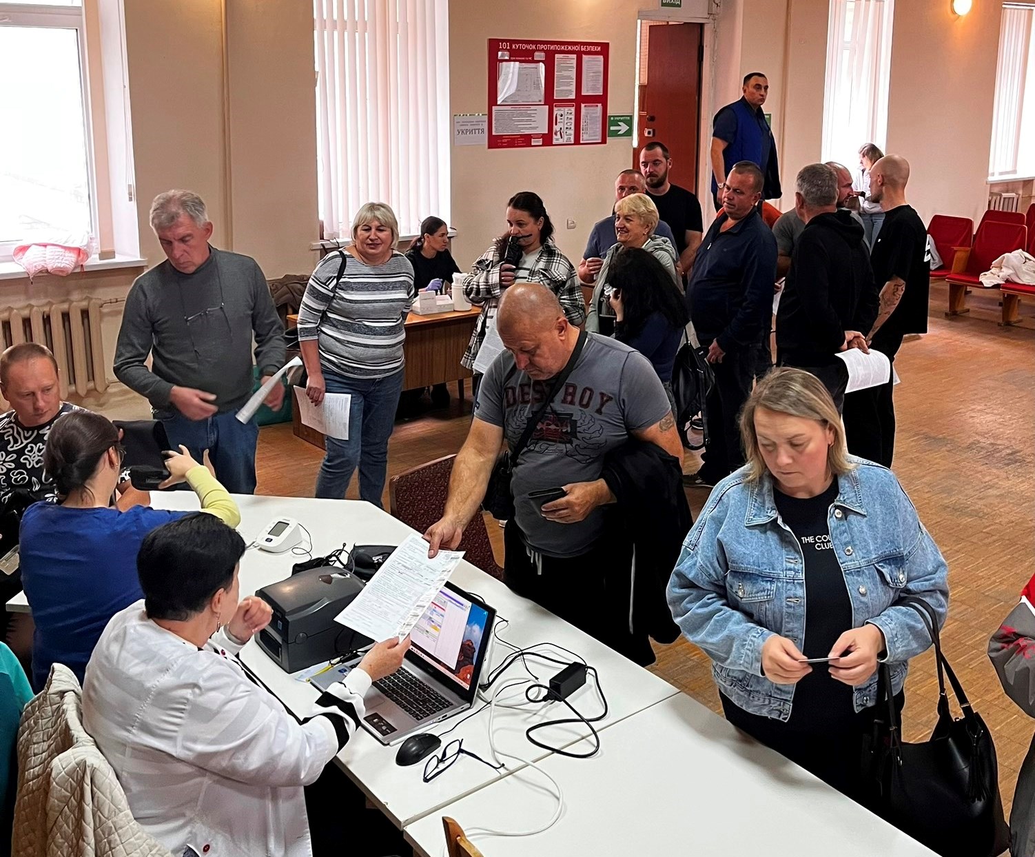 84 донори долучилися до виїзного забору крові у Звягельській лікарні