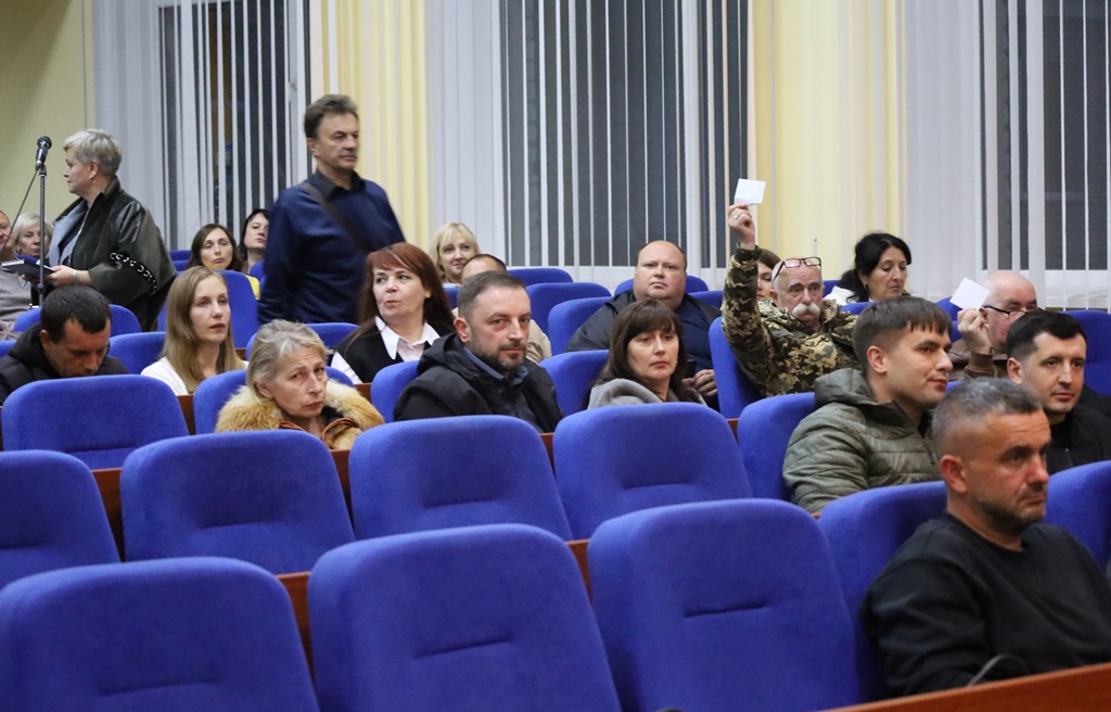 У Звягелі відбулися громадські слухання щодо проєкту нової редакції Статуту громади