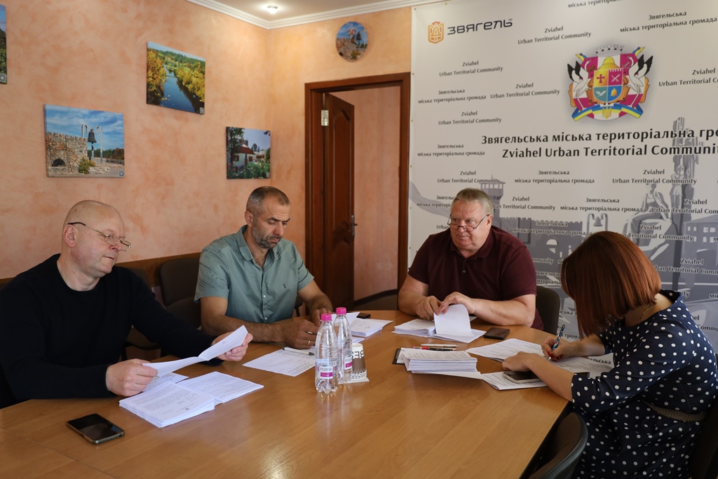 Постійні комісії та погоджувальна рада попередньо опрацювали питання 76-ї сесії міської ради