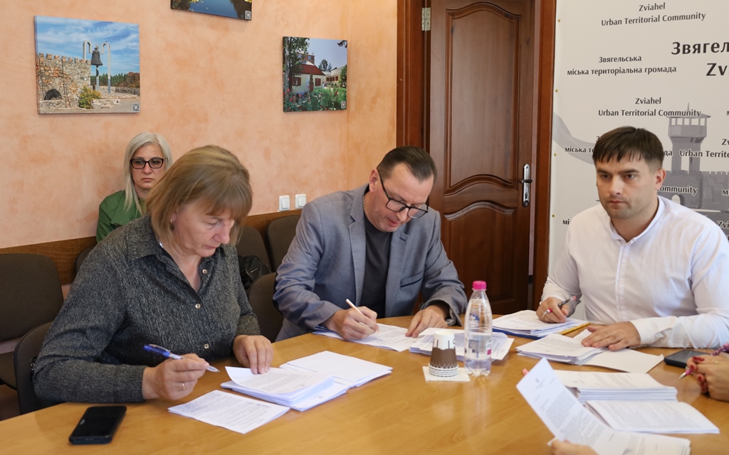 Постійні комісії та погоджувальна рада попередньо опрацювали питання 76-ї сесії міської ради