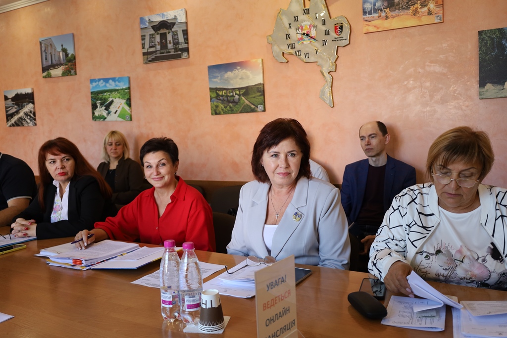 Постійні комісії та погоджувальна рада попередньо опрацювали питання 76-ї сесії міської ради