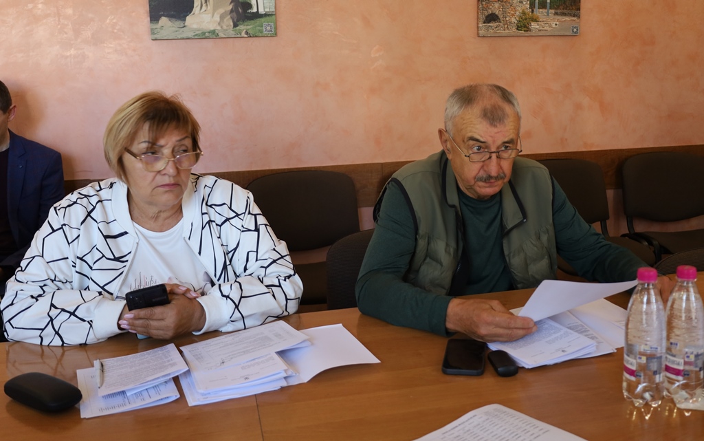 Постійні комісії та погоджувальна рада попередньо опрацювали питання 76-ї сесії міської ради