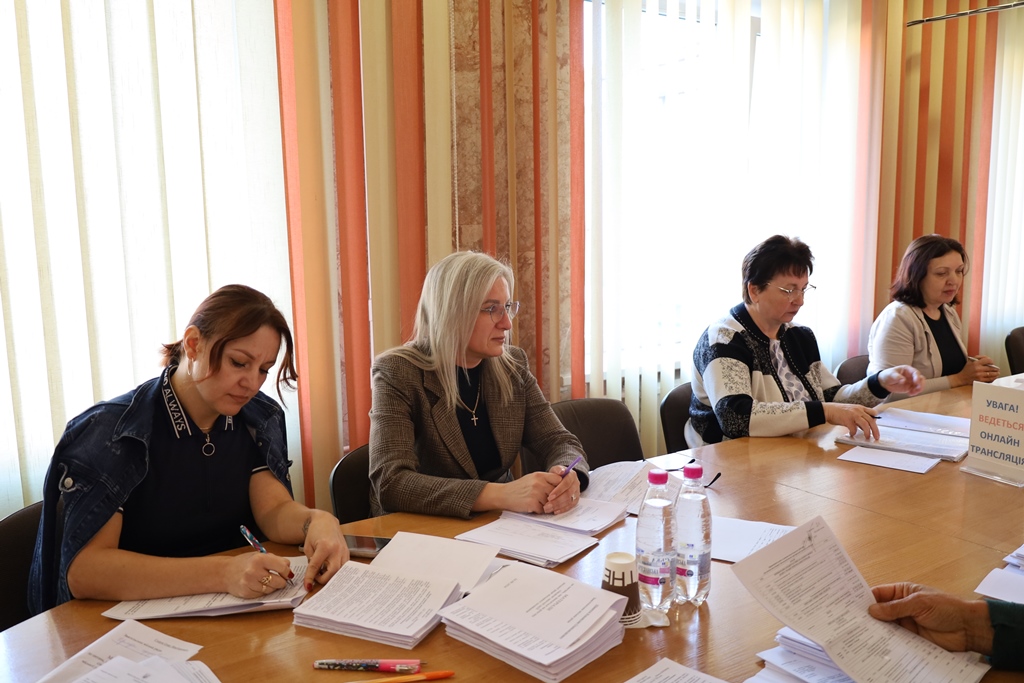 Постійні комісії та погоджувальна рада попередньо опрацювали питання 76-ї сесії міської ради