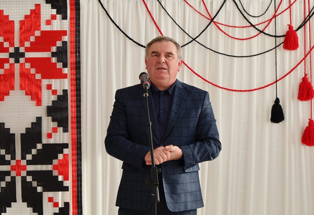 Турбота, підтримка, людяність: у Звягелі привітали працівників соціальної сфери