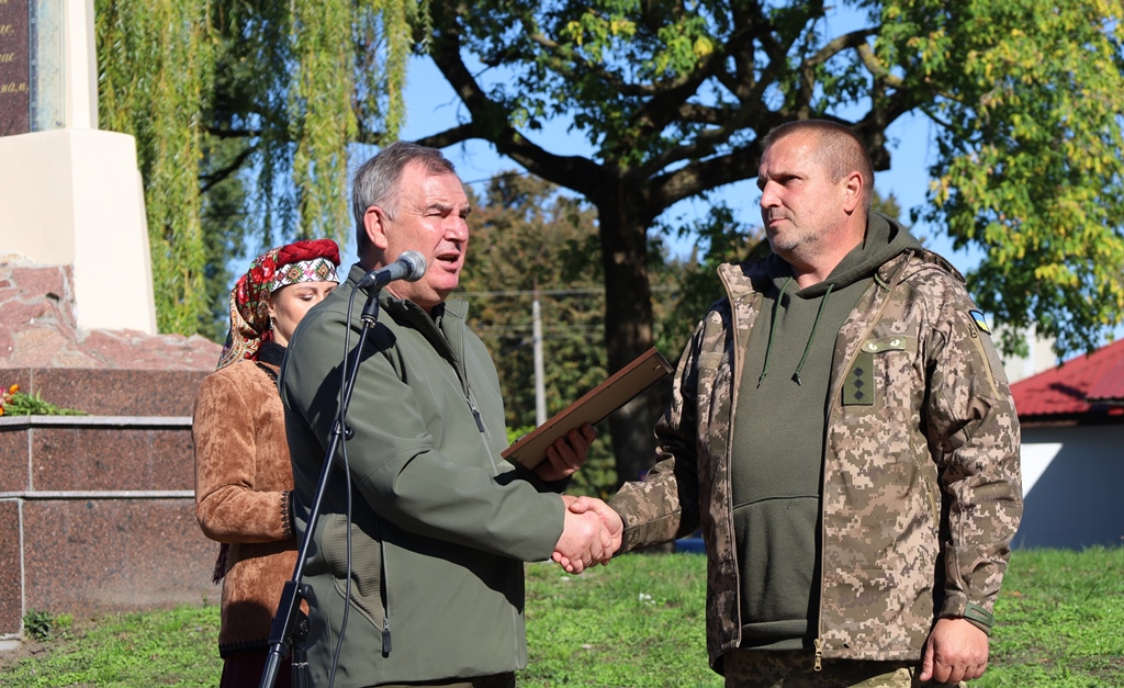 «Під Омофором нескорених»: у Звягелі відбулося духовне віче-подяка