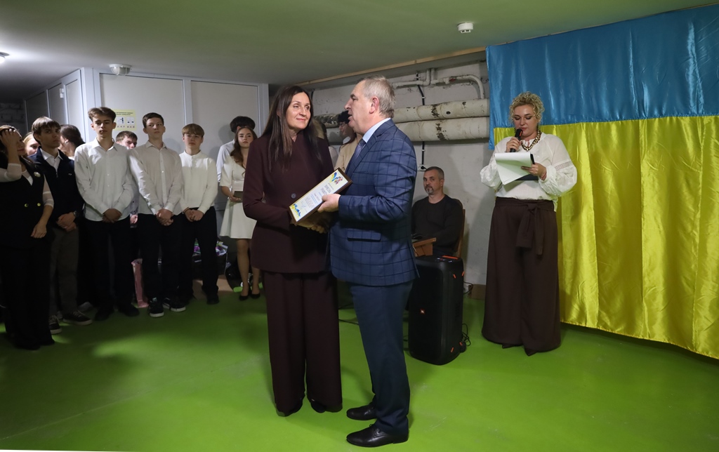 У Звягелі відбулися урочистості до Дня працівників освіти