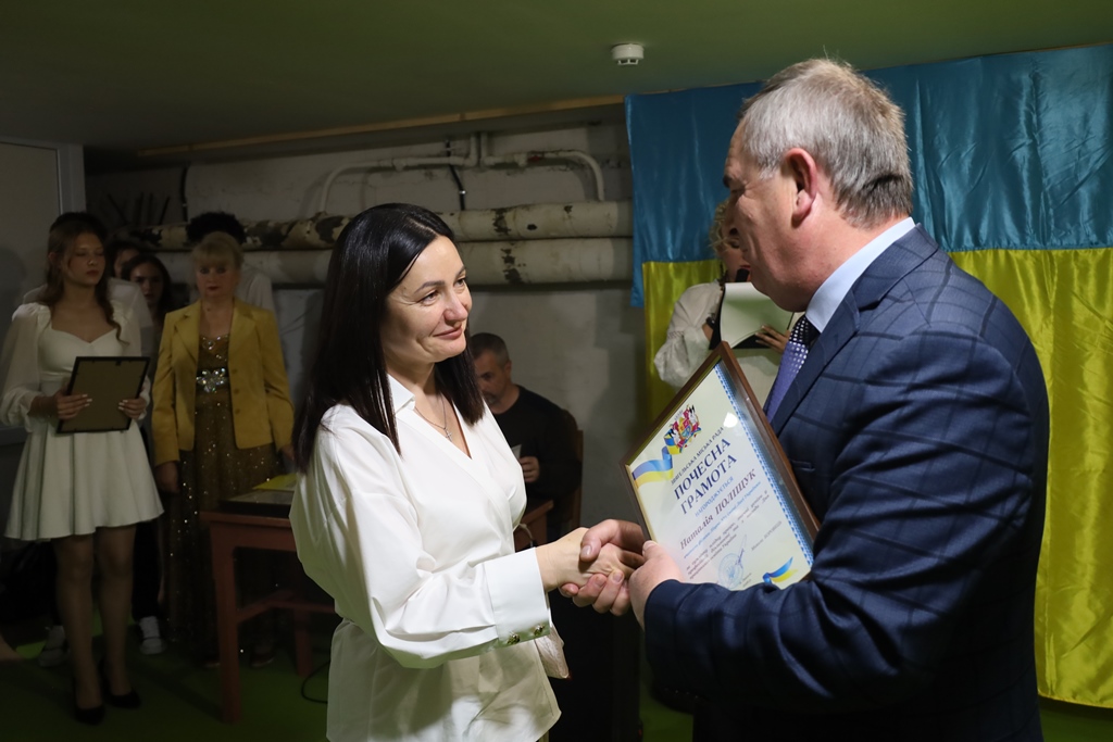 У Звягелі відбулися урочистості до Дня працівників освіти