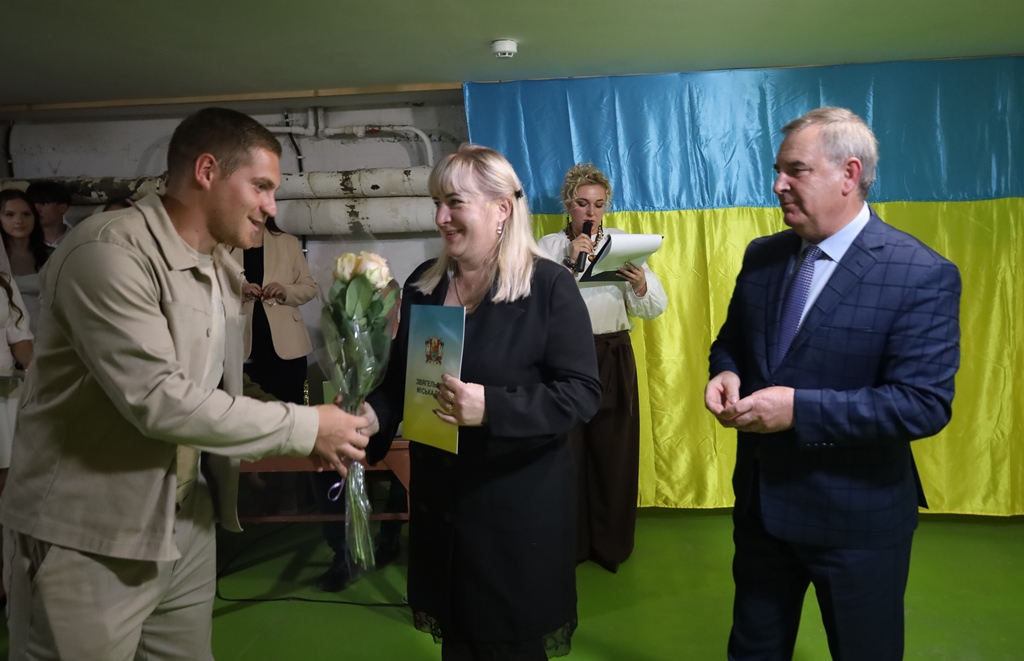 У Звягелі відбулися урочистості до Дня працівників освіти