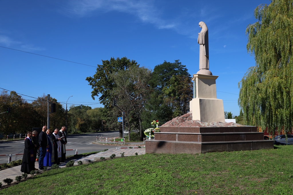 «Під Омофором нескорених»: у Звягелі відбулося духовне віче-подяка