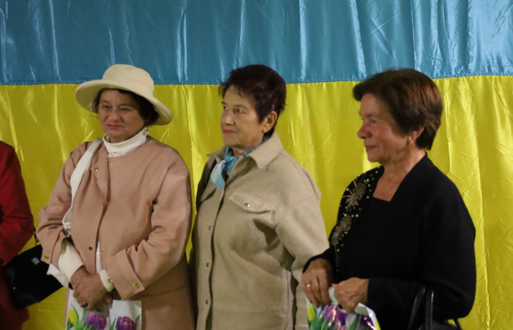У Звягелі відбулися урочистості до Дня працівників освіти