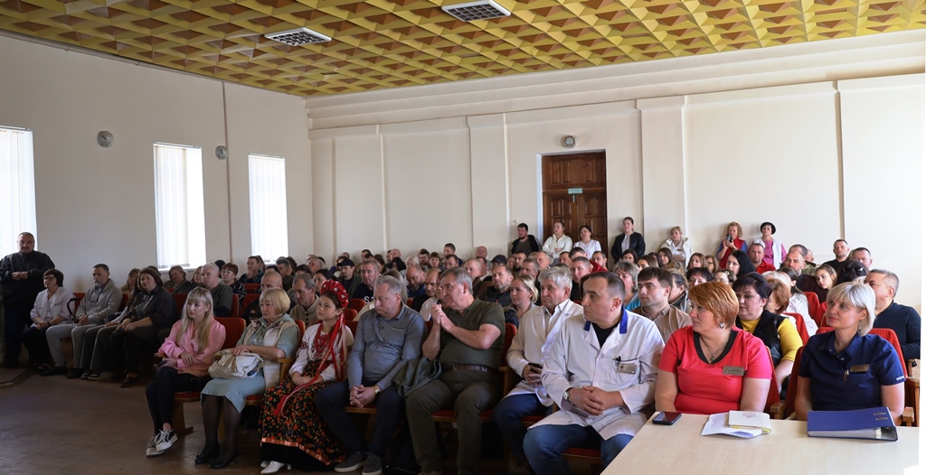 🇺🇦 Музика, що дарує тепло: у Звягелі відбувся концерт до Дня захисників і захисниць України