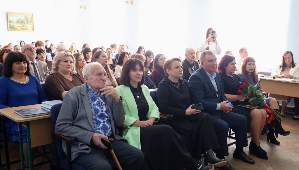 90 років традицій та 35 років сучасної історії: Звягельський фаховий медичний коледж відзначає ювілей