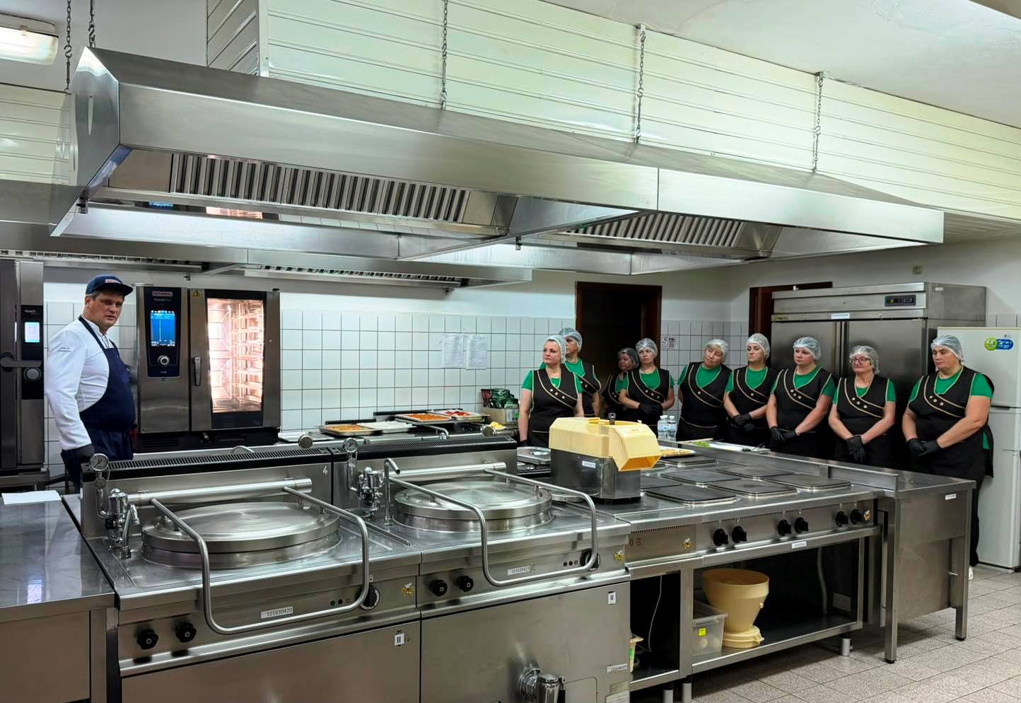 👨🍳 Сучасні технології — нові можливості для шкільного харчування!