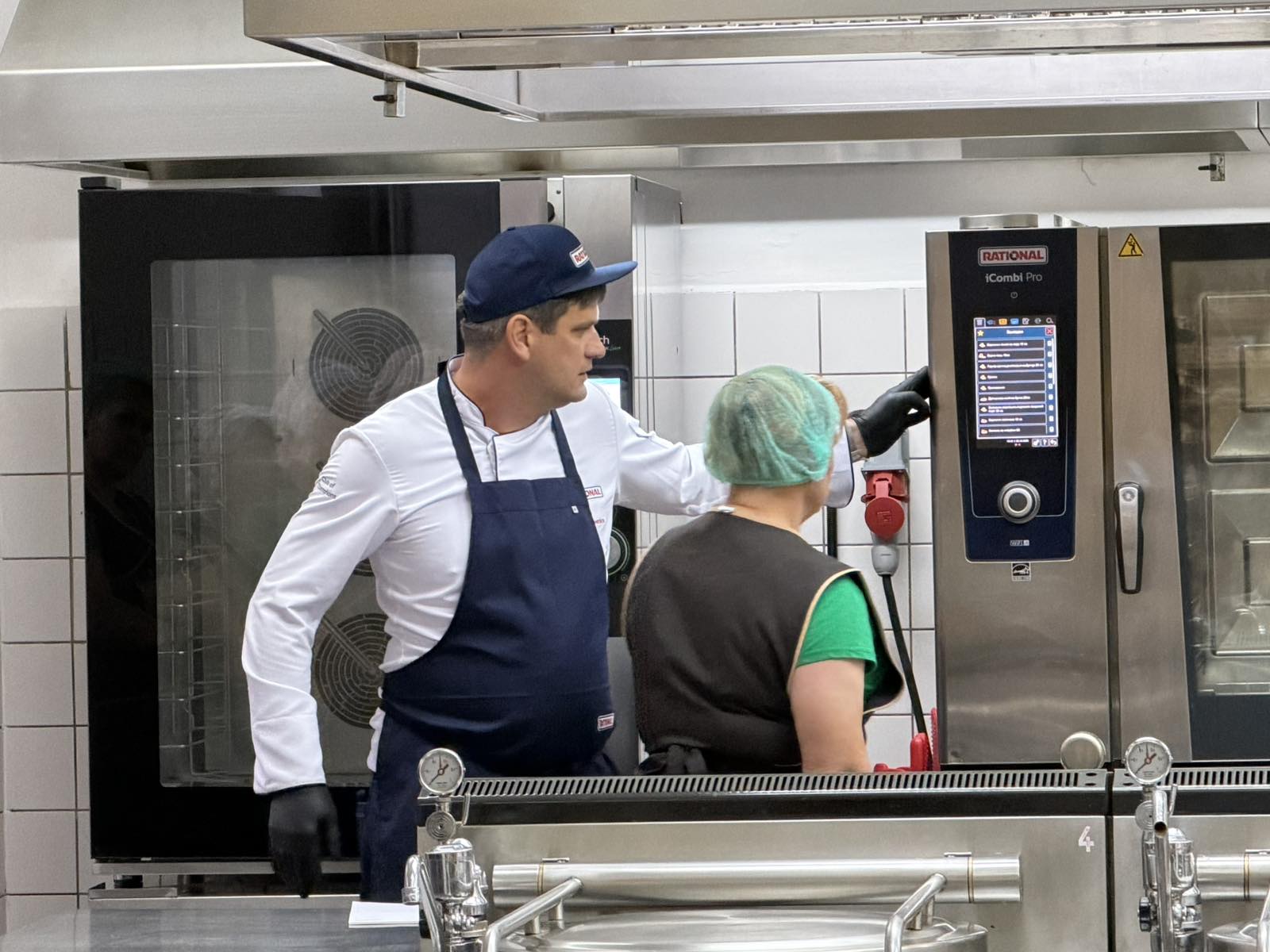 👨🍳 Сучасні технології — нові можливості для шкільного харчування!